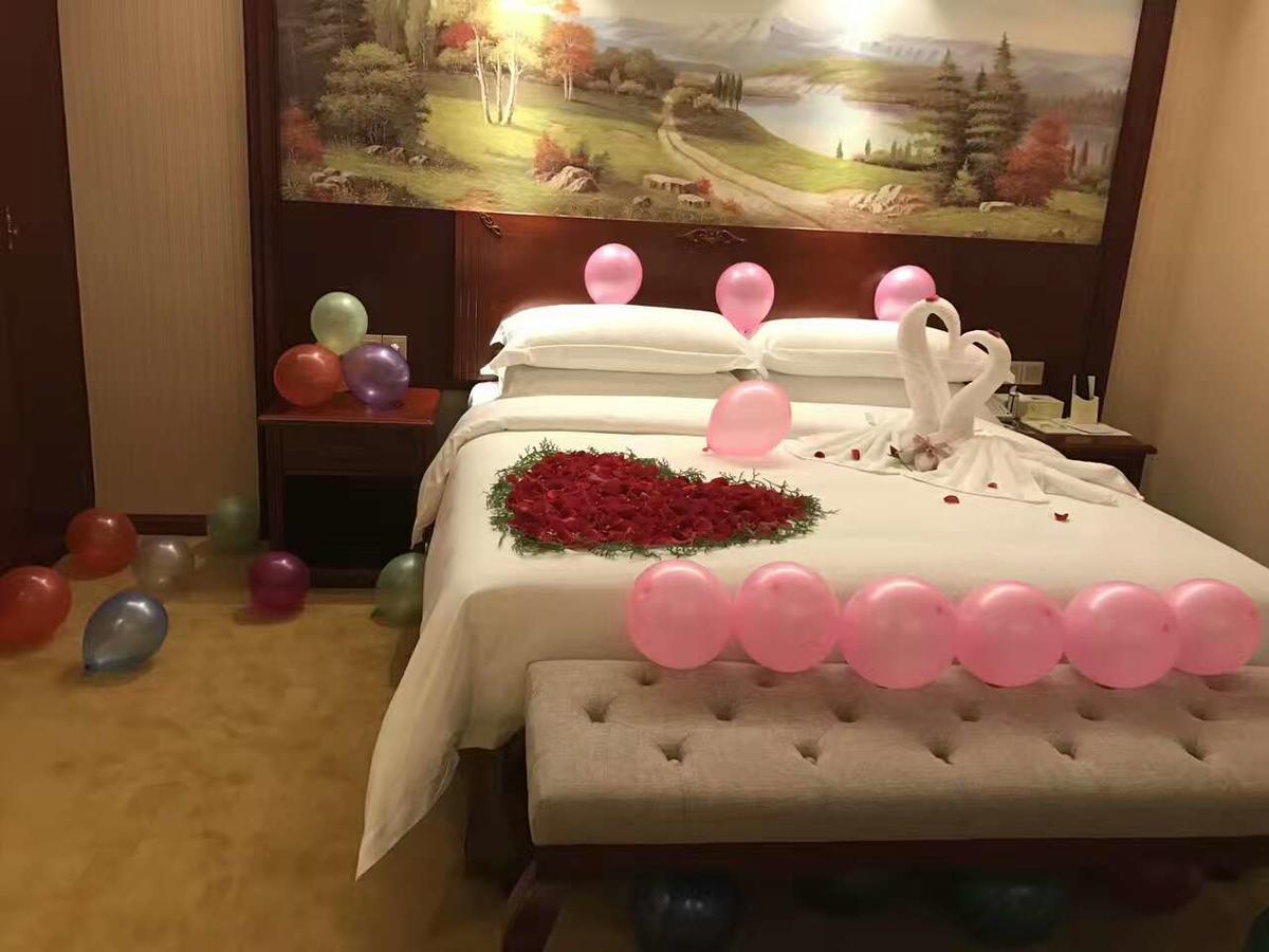 Vienna Hotel Zhongshan Guzhen Town Center Eksteriør billede