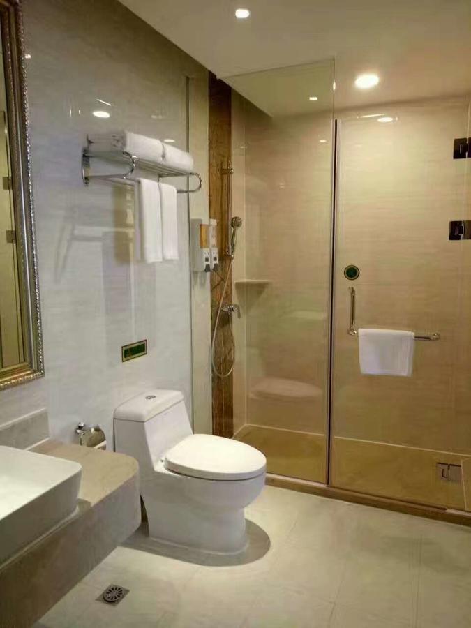 Vienna Hotel Zhongshan Guzhen Town Center Eksteriør billede