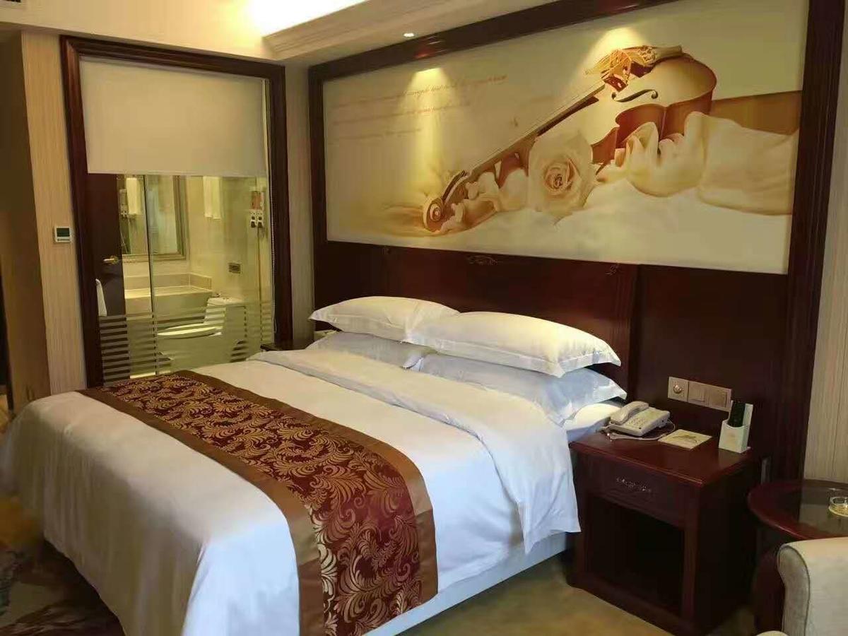 Vienna Hotel Zhongshan Guzhen Town Center Eksteriør billede