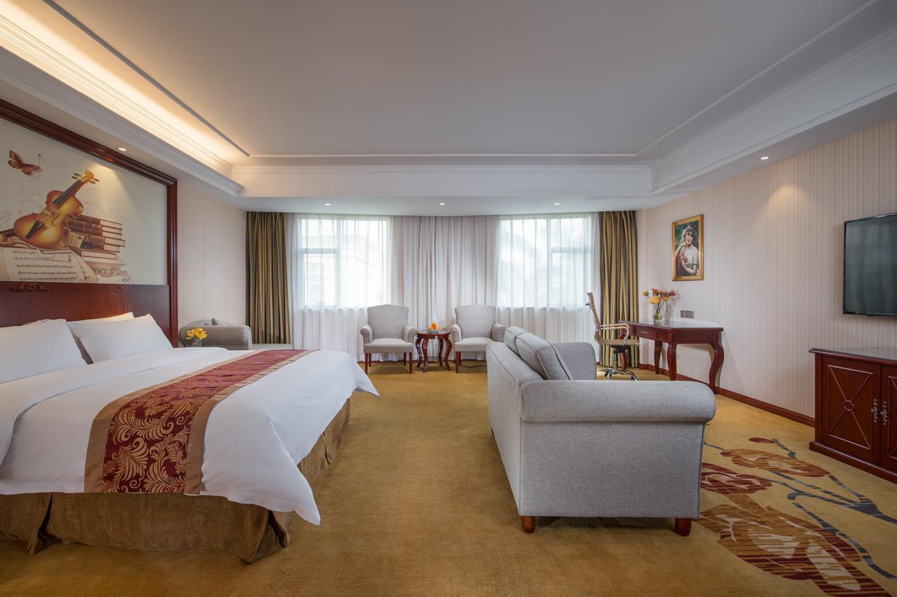 Vienna Hotel Zhongshan Guzhen Town Center Eksteriør billede